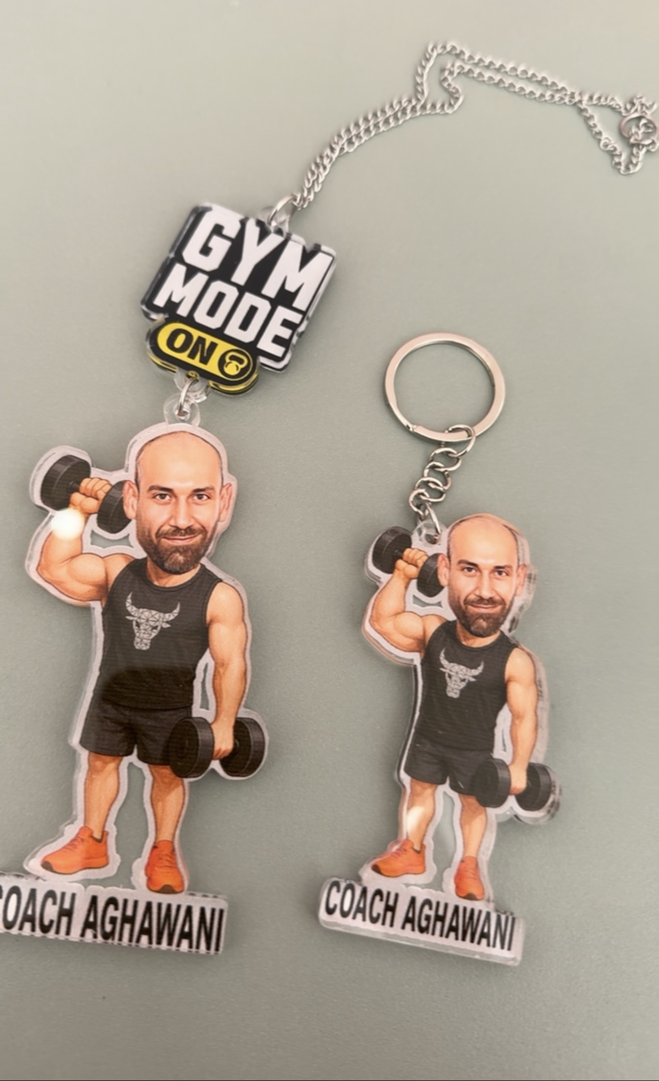 تعليقة و ميدالية