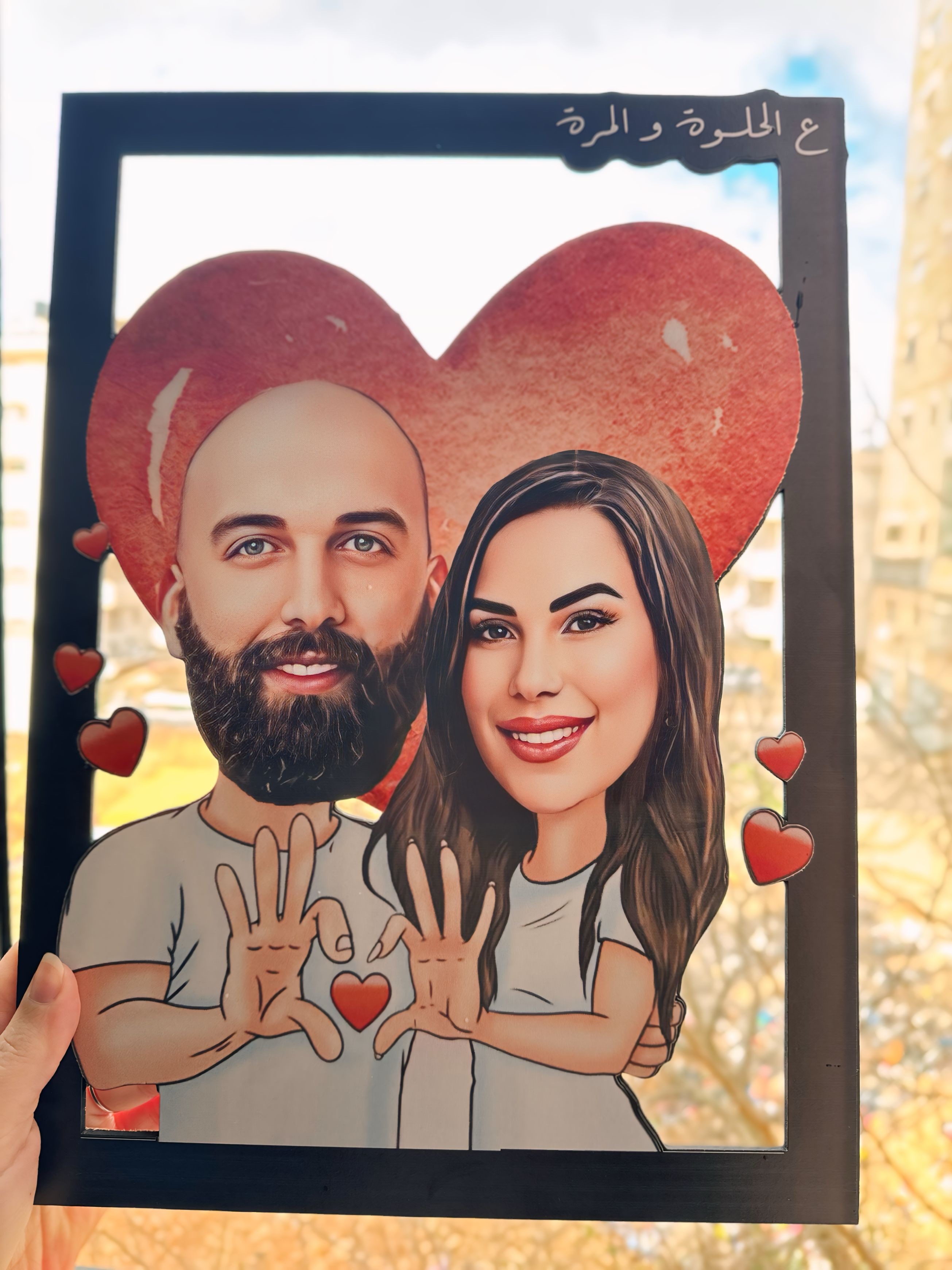 برواز كاريكاتير خشب( كبير)